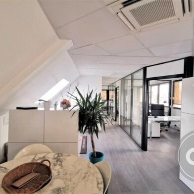 Bureau  5469 €