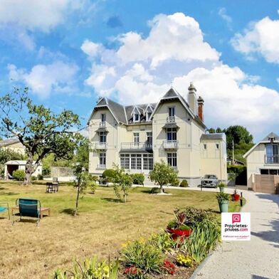 Maison 13 pièces 738000 €