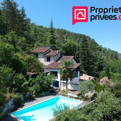 Maison 9 pièces 445000 €