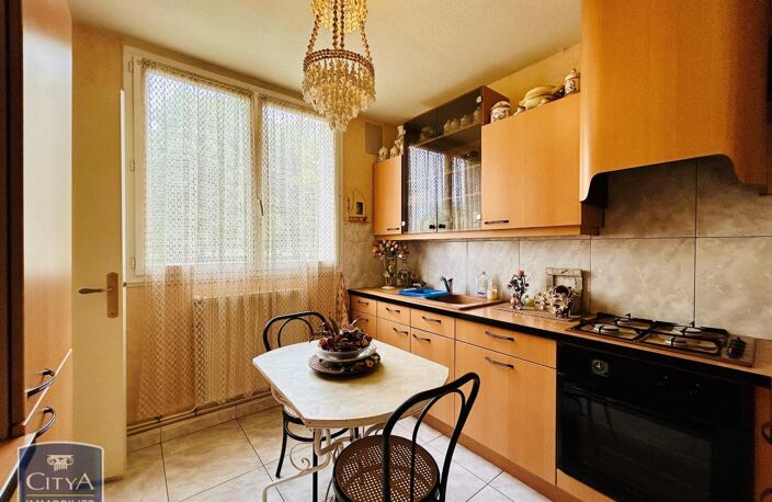 Vente appartement 3 pièces 56 m² Châteauroux (36000) — photo 3