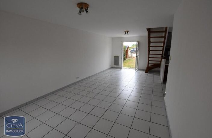 Location maison 4 pièces 82 m² à Chemillé-en-Anjou (49120) — photo 4