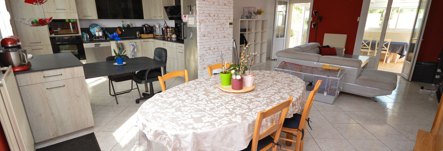 Maison 6 Pièces 169 m² à vendre à Chantonnay (85110)