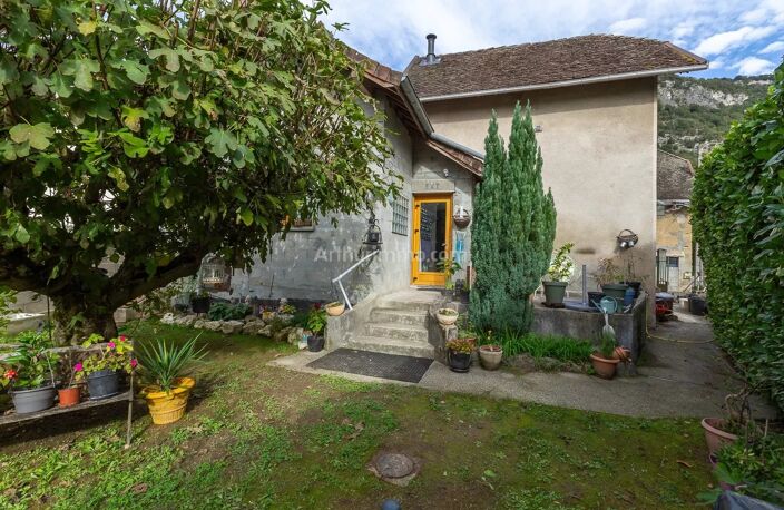 Maison 2 chambres + dépendance — photo 2