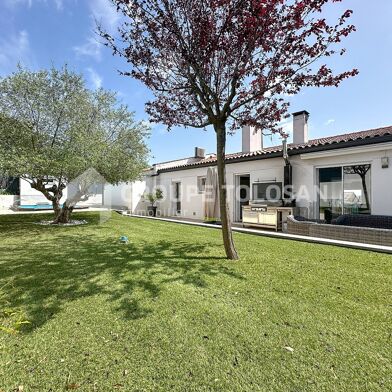 Maison 6 pièces 550000 €