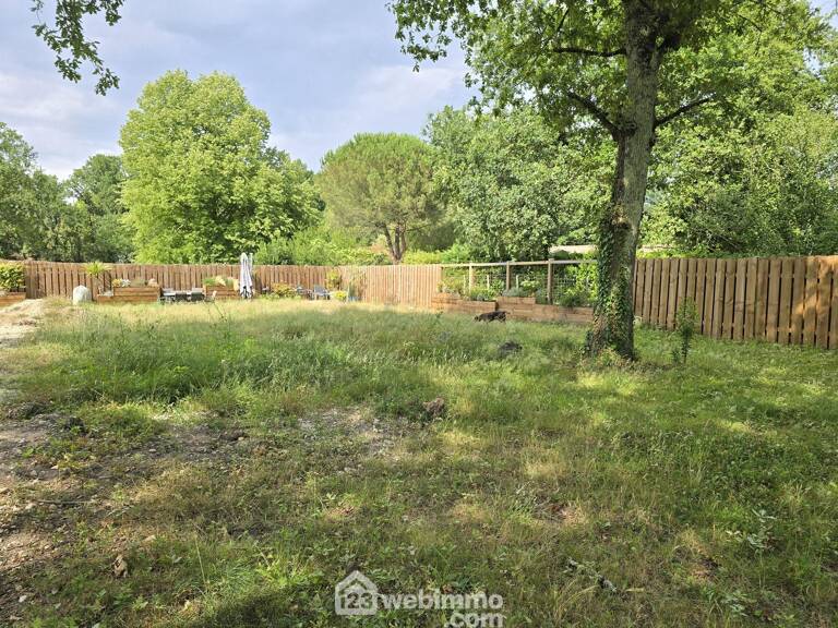 Terrain à bâtir - 956m² - Arsac — photo 1