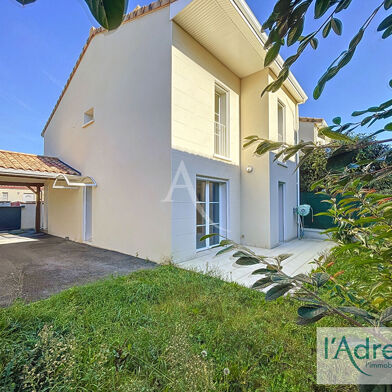 Maison 5 pièces 279000 €