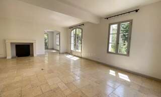 Maison 5 Pièces 140 m² à vendre à Maussane-les-Alpilles (13520)