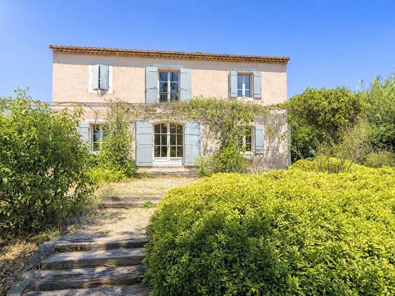 Maussane , Quartier calme sur très beau terrain, — photo 1