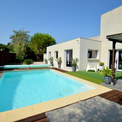 Maison 6 pièces 549000 €