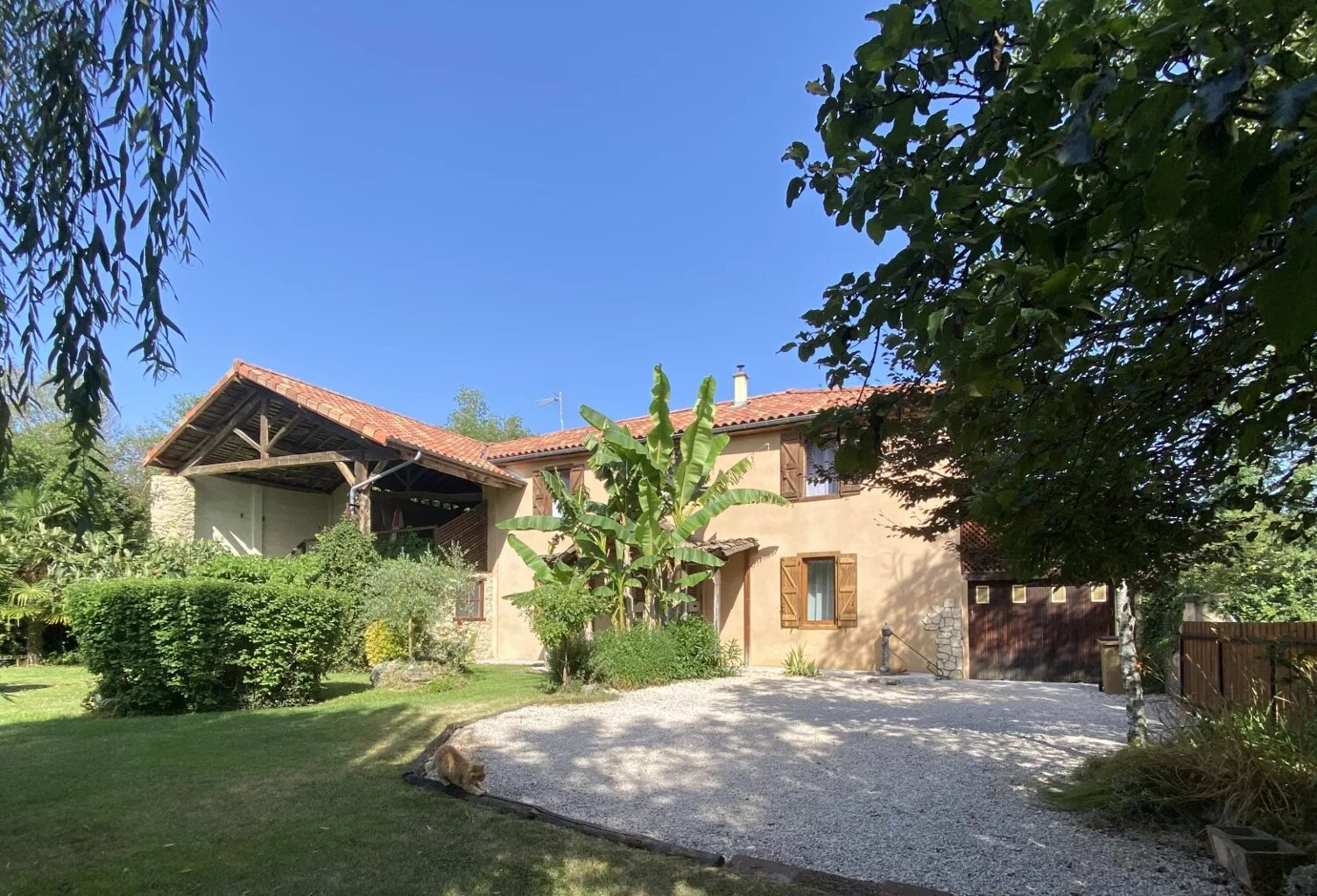 15' St Gaudens, Belle ferme rénovée T5 sur 4960m² de terrain  paysagé — photo 1