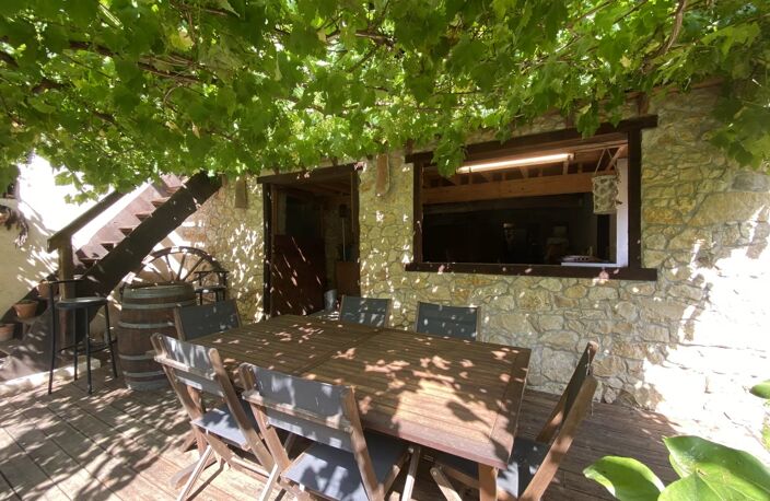 15' St Gaudens, Belle ferme rénovée T5 sur 4960m² de terrain  paysagé — photo 2