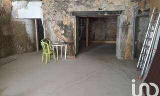 Maison 5 Pièces 300 m² à vendre à Saint-Jean-d'Angély (17400)