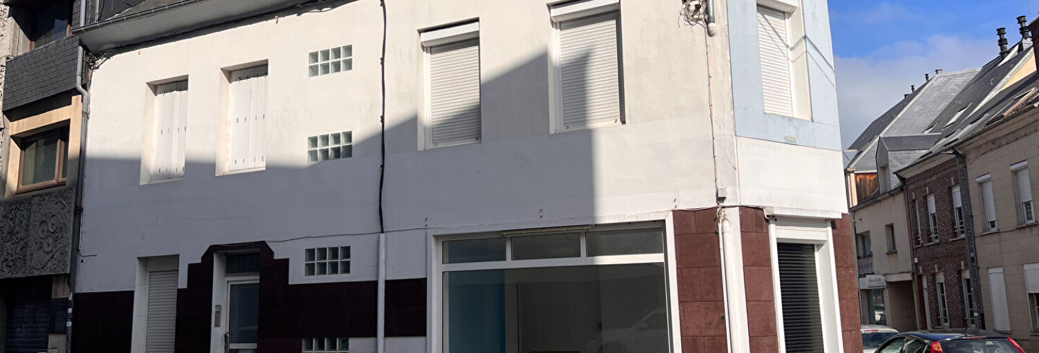 Immeuble  143 m² à vendre à Évreux (27000)