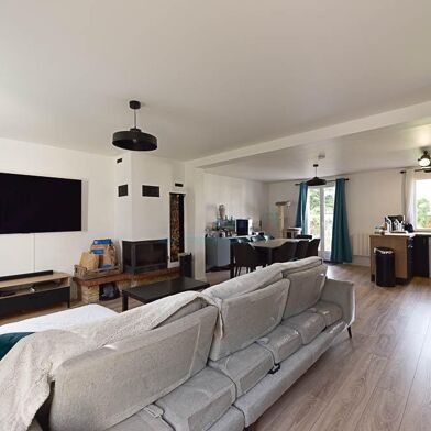 Maison 5 pièces 359000 €