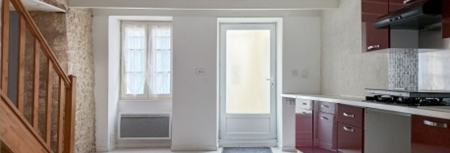 Maison 3 Pièces 98 m² à vendre à Surgères (17700)