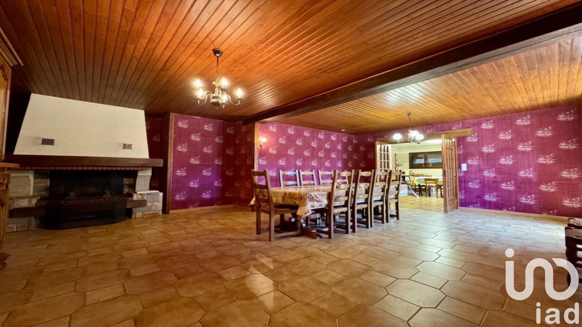 Senuc - 178m² - 7p. - 4ch.