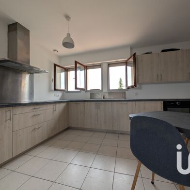 Appartement 3 pièces 148000 €