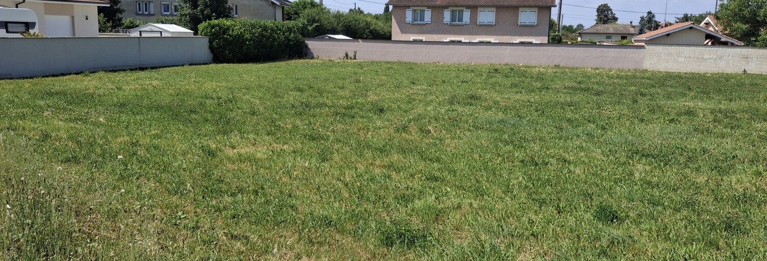 Terrain  1220 m² à vendre à Beaurepaire (38270)