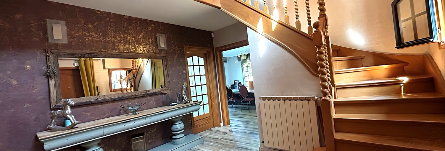 Maison 9 Pièces 199 m² à vendre à Aubry-du-Hainaut (59494)