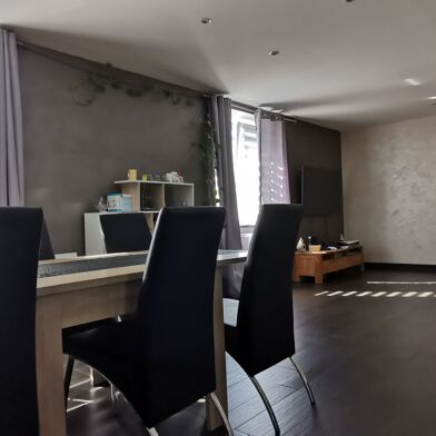 Appartement 5 pièces 320000 €