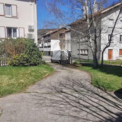 Appartement 5 pièces 320000 €