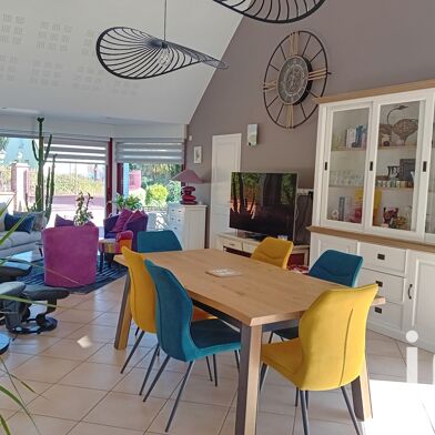 Maison 9 pièces 477500 €