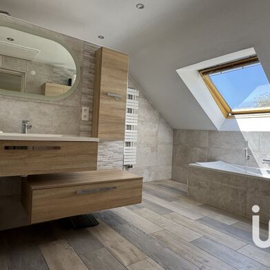 Maison 6 pièces 235000 €