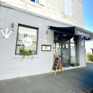 Commerce  155000 €