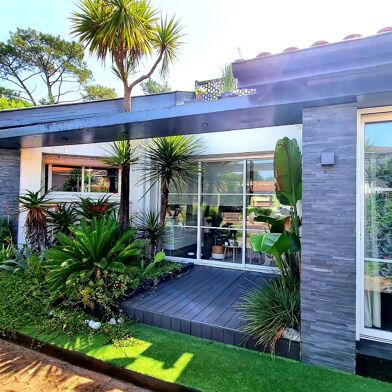 Maison 6 pièces 1090000 €