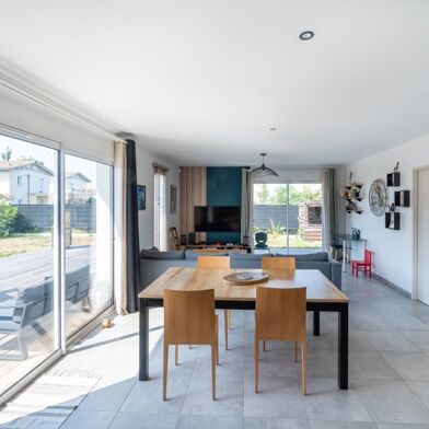 Maison 6 pièces 396112 €