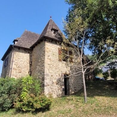 Maison 10 pièces 762120 €