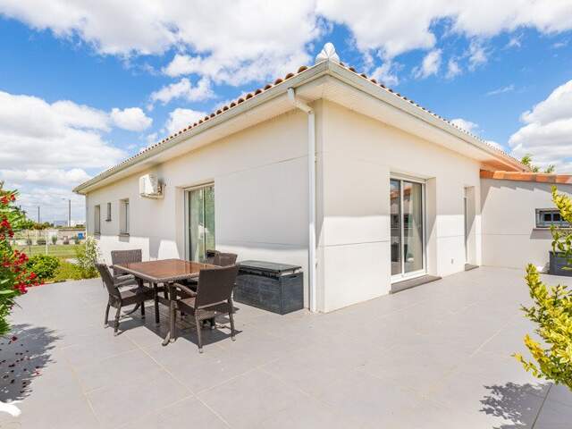 Villa de 5 pièces principales — photo du bien