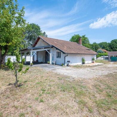 Maison 5 pièces 300675 €