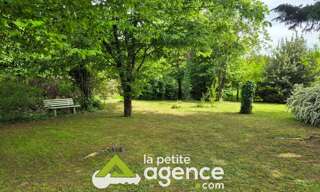 Maison  2291 m² à vendre à Dun-sur-Auron (18130)