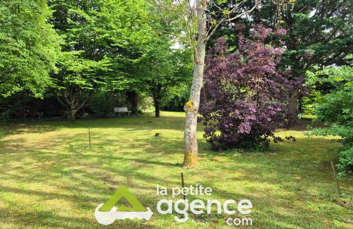 Très beau terrain de loisirs clôturé et arboré d'une superfi — photo 4