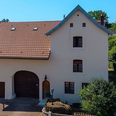 Maison 7 pièces 319000 €