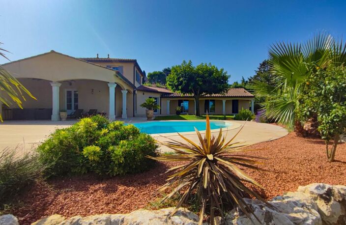 Villa contemporaine avec vue proche d'Uzès — photo 2