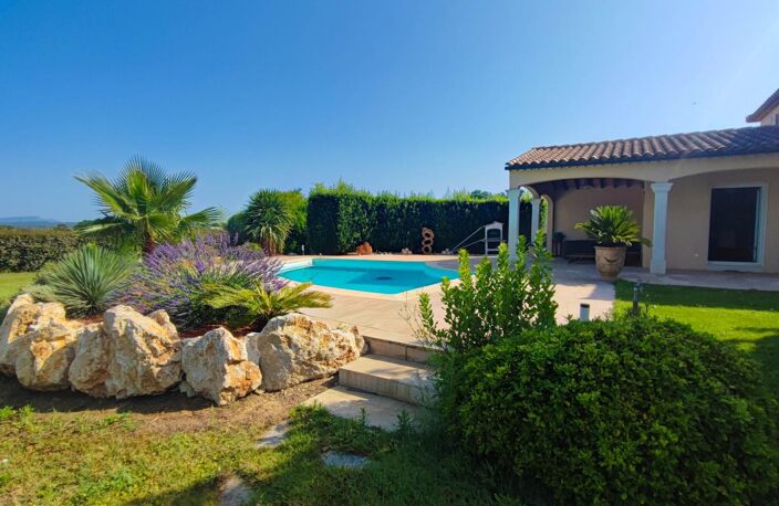 Villa contemporaine avec vue proche d'Uzès — photo 3