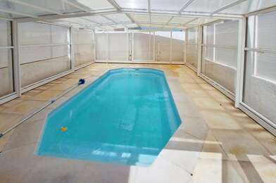 Appartement 4 pièces 242000 €