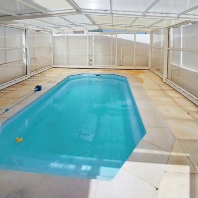 Appartement 4 pièces 242000 €