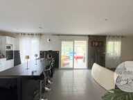 Maison de plain pied avec piscine à vendre à LAVAU, proche d — photo 2