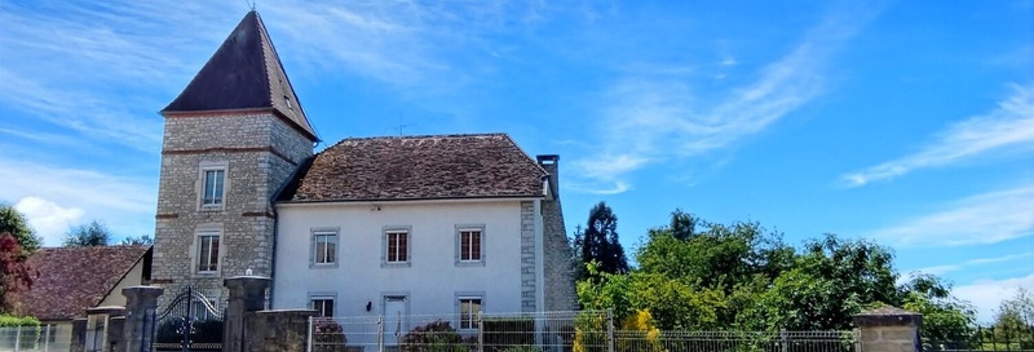 Maison 10 Pièces 240 m² à vendre à Saint-Vit (25410)