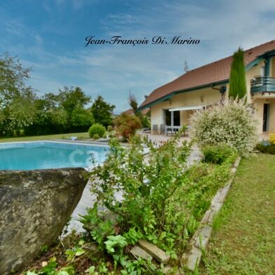 Maison 5 pièces 749500 €