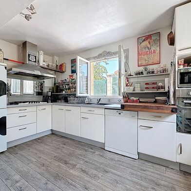 Maison 5 pièces 599000 €