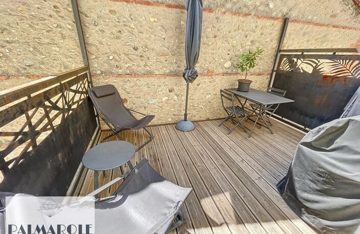 À Vendre – T3 rénové avec terrasse et balcons – Perpignan, proche Castillet — photo 2