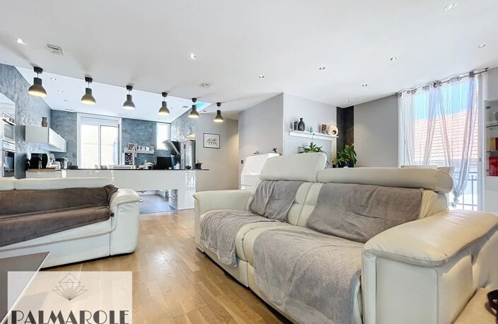 À Vendre – T3 rénové avec terrasse et balcons – Perpignan, proche Castillet — photo 3