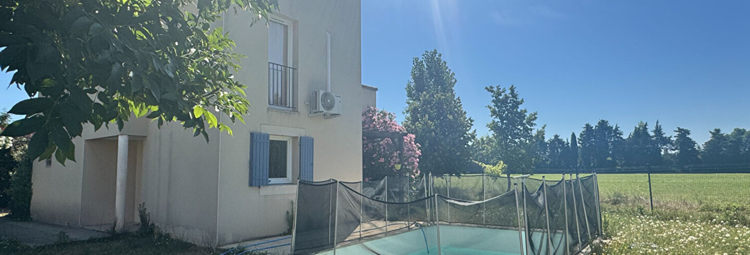 Maison 4 Pièces 90 m² à vendre à Saint-Saturnin-lès-Avignon (84450)