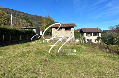Terrain constructible — photo du bien