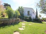 VENTE - CASSIS – VILLA D’ARCHITECTE – VUE MER – PISCINE – 7 CHAM — photo 3