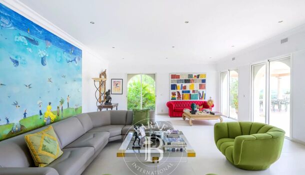 Propri&eacute;t&eacute; 8 pièces  à vendre La Ciotat 13600